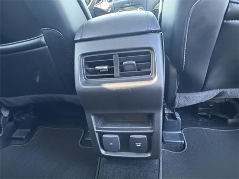Used 2015 Ford Edge SEL w/ Equipment Group 201A image 23