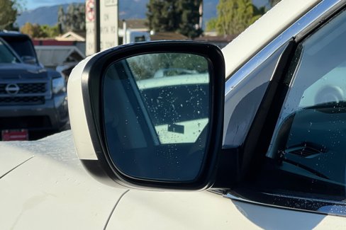 Used 2019 Nissan Rogue Sport S image 53