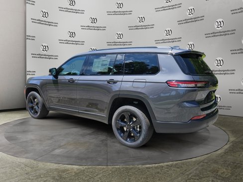 New 2025 Jeep Grand Cherokee L Limited w/ Luxury Tech Group II image 3