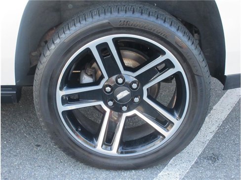 Used 2017 Cadillac Escalade Platinum image 36