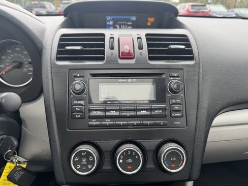 Used 2014 Subaru Forester 2.5i Premium image 17