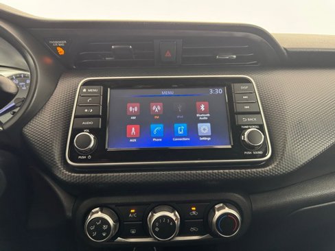 Used 2022 Nissan Kicks S image 20