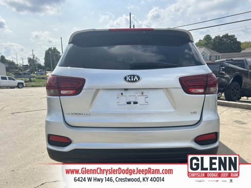Used 2019 Kia Sorento LX image 7