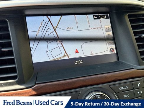 Used 2019 Nissan Pathfinder Platinum image 15
