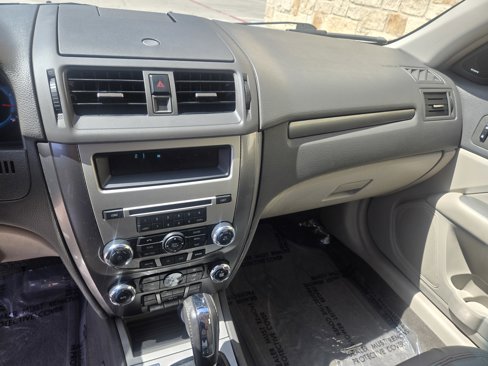 Used 2012 Ford Fusion SEL image 12