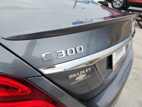 Used 2017 Mercedes-Benz C 300 4MATIC Sedan image 11