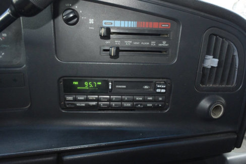 Used 1994 Ford E-250 and Econoline 250 image 18