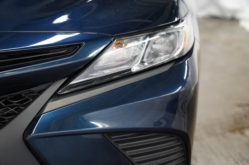Used 2018 Toyota Camry SE image 10