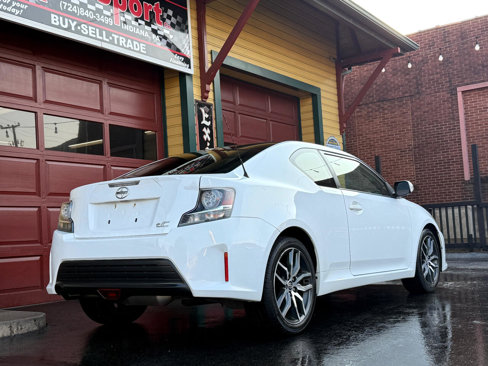 Used 2014 Scion tC image 3