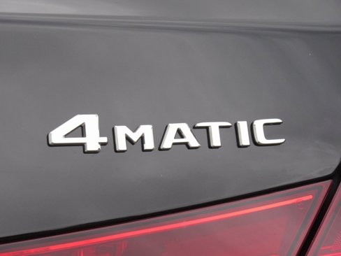 New 2025 Mercedes-Benz C 300 4MATIC Sedan image 9