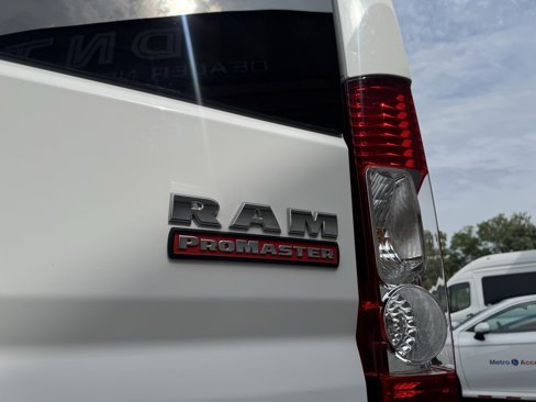 Used 2017 RAM ProMaster 2500 image 8