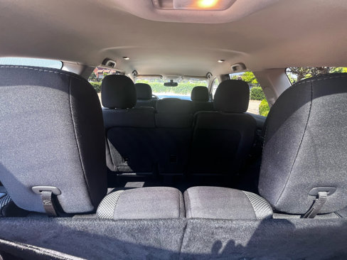 Used 2018 Nissan Pathfinder SV w/ SV Tech Package image 18