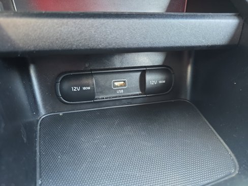 Used 2023 Kia Forte LXS image 31