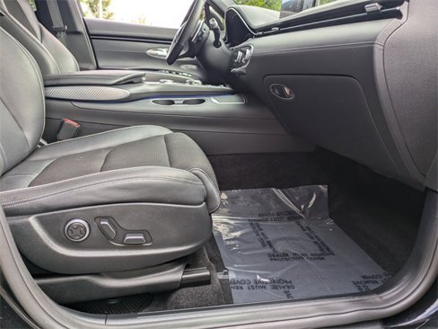 Used 2023 Genesis GV70 2.5T Sport Prestige w/ Sport Prestige Package image 3