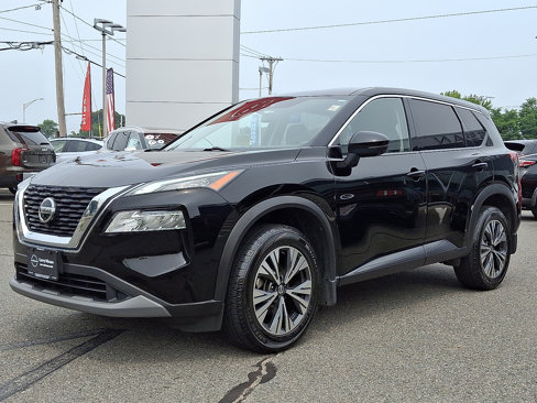 Certified 2021 Nissan Rogue SV image 3