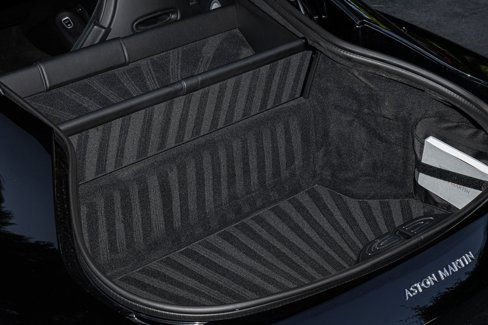 Used 2020 Aston Martin V8 Vantage Coupe image 9