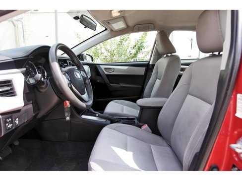 Used 2014 Toyota Corolla LE image 30