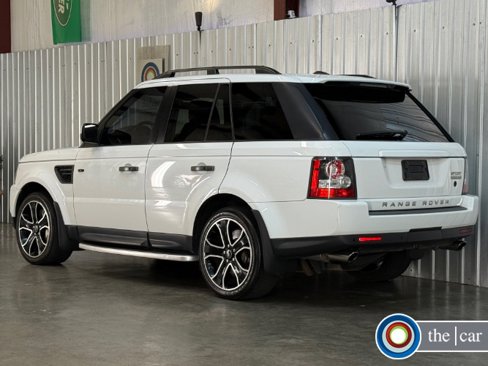 Used 2011 Land Rover Range Rover Sport Supercharged image 3