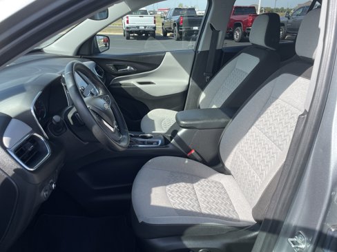 Used 2024 Chevrolet Equinox LT image 16