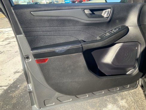 Used 2024 Ford Escape Active image 13
