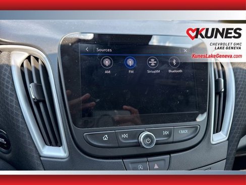 Used 2024 Chevrolet Malibu LT image 27