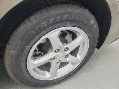 Used 2022 Chevrolet Malibu LT image 31