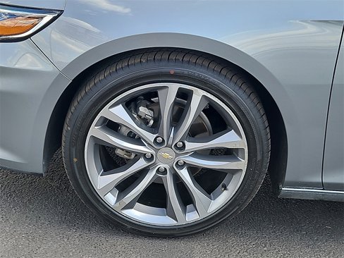 Used 2023 Chevrolet Malibu LT image 13