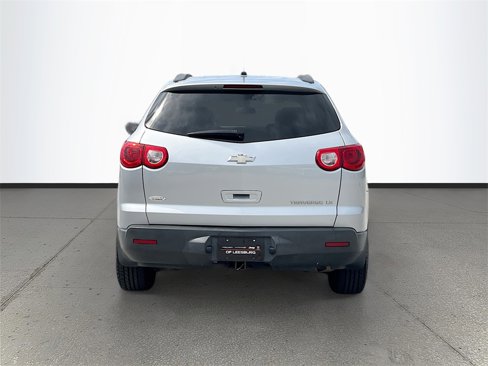 Used 2011 Chevrolet Traverse LS image 6