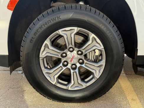 Certified 2021 GMC Yukon XL SLE image 6