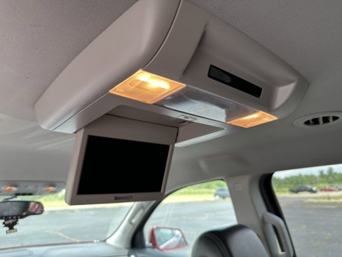 Used 2014 Chevrolet Traverse LT image 12