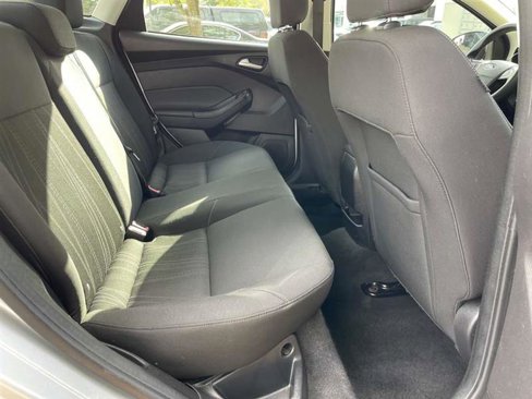Used 2015 Ford Focus SE image 57