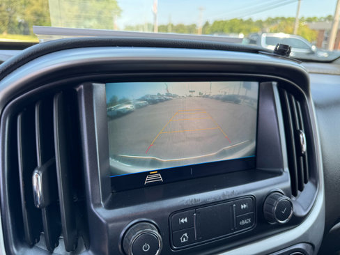 Used 2022 Chevrolet Colorado LT w/ Fleet Safety Package image 24