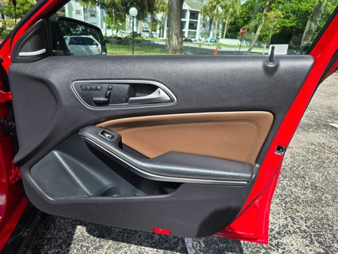 Used 2016 Mercedes-Benz GLA 45 AMG 4MATIC image 38