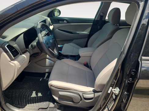 Used 2021 Hyundai Tucson SE image 23