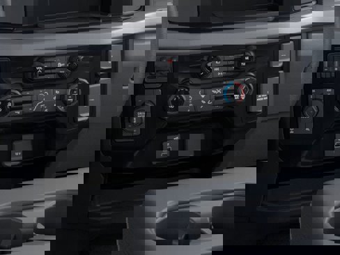 New 2025 Ford F250 XLT w/ 360-Degree Camera Package image 15