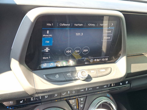Used 2020 Chevrolet Camaro LT w/ RS Package image 18