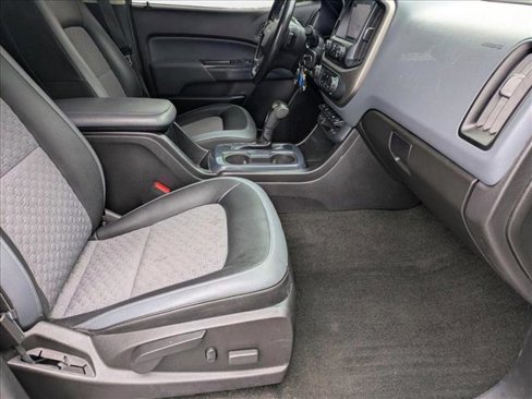 Used 2017 Chevrolet Colorado Z71 image 21