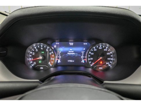 Used 2022 Jeep Compass Limited image 34