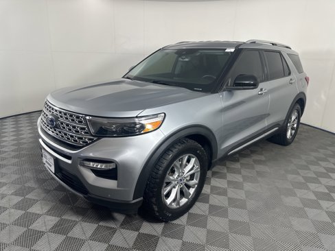 Used 2023 Ford Explorer Limited image 3