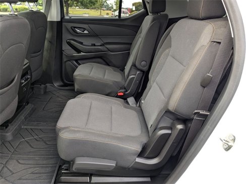 Used 2021 Chevrolet Traverse LT image 30