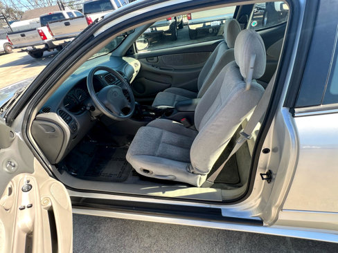 Used 2002 Oldsmobile Alero GL image 39