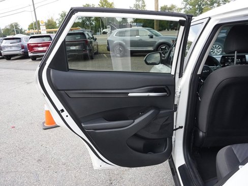 Used 2022 Kia Seltos LX image 21