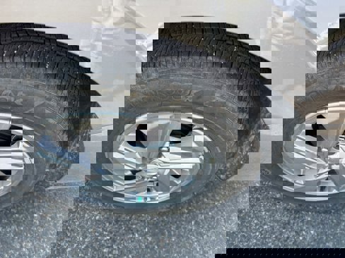 Certified 2024 Hyundai Elantra SE image 24
