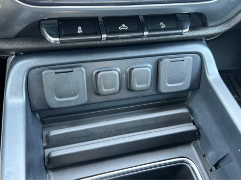 Used 2014 Chevrolet Silverado 1500 LTZ Z71 image 33