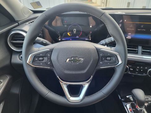 New 2025 Chevrolet Trax ACTIV w/ Sunroof Package image 15