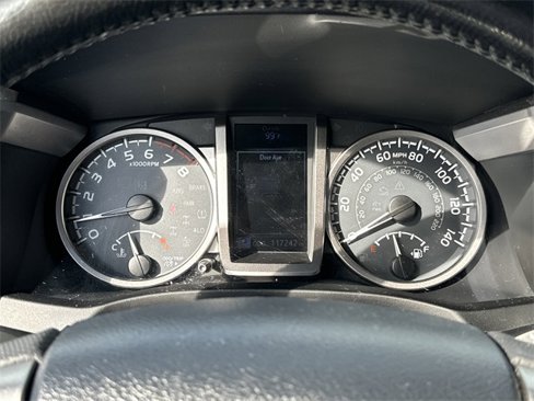 Used 2019 Toyota Tacoma SR5 image 28