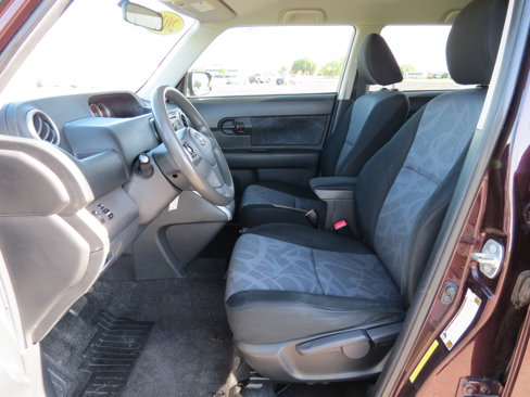 Used 2012 Scion xB image 24