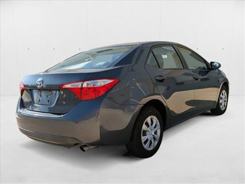 Used 2015 Toyota Corolla L image 5