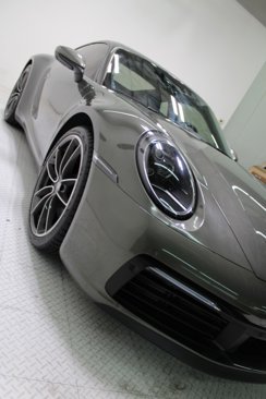 Used 2023 Porsche 911 Carrera image 30