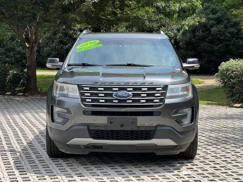 Used 2016 Ford Explorer XLT w/ Equipment Group 202A image 2